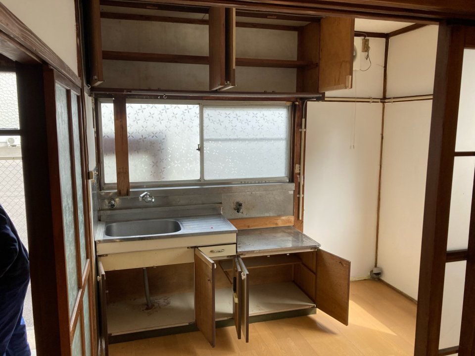 アースリサイクル|福島市・便利屋・不用品買取り・遺品整理・片付け・住宅リフォーム