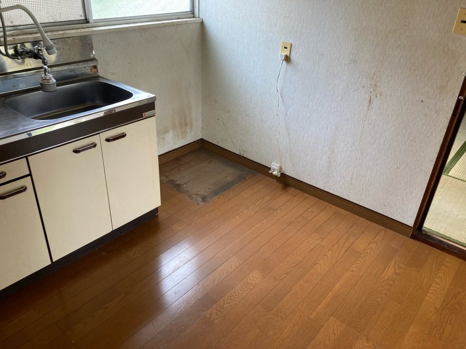 アースリサイクル|福島市・便利屋・不用品買取り・遺品整理・片付け・住宅リフォーム