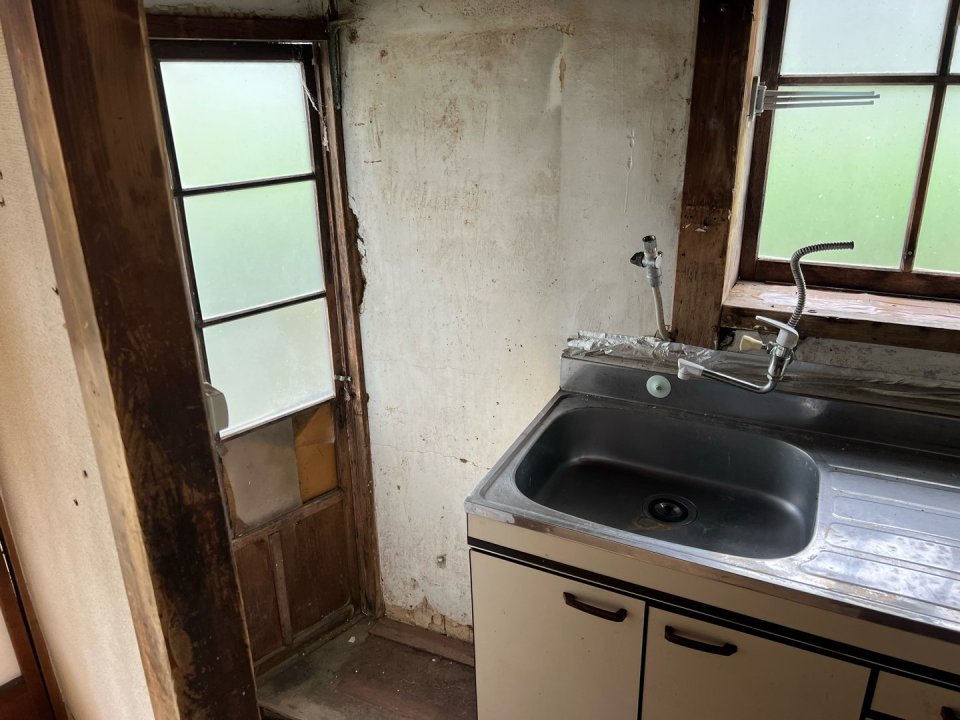 アースリサイクル|福島市・便利屋・不用品買取り・遺品整理・片付け・住宅リフォーム